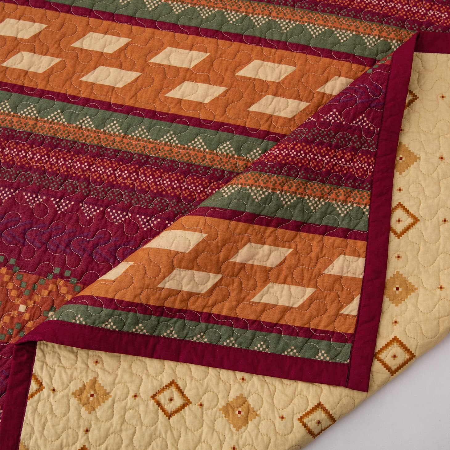 H HIEND ACCENTS Super King Quilt Set with Pillow Shams