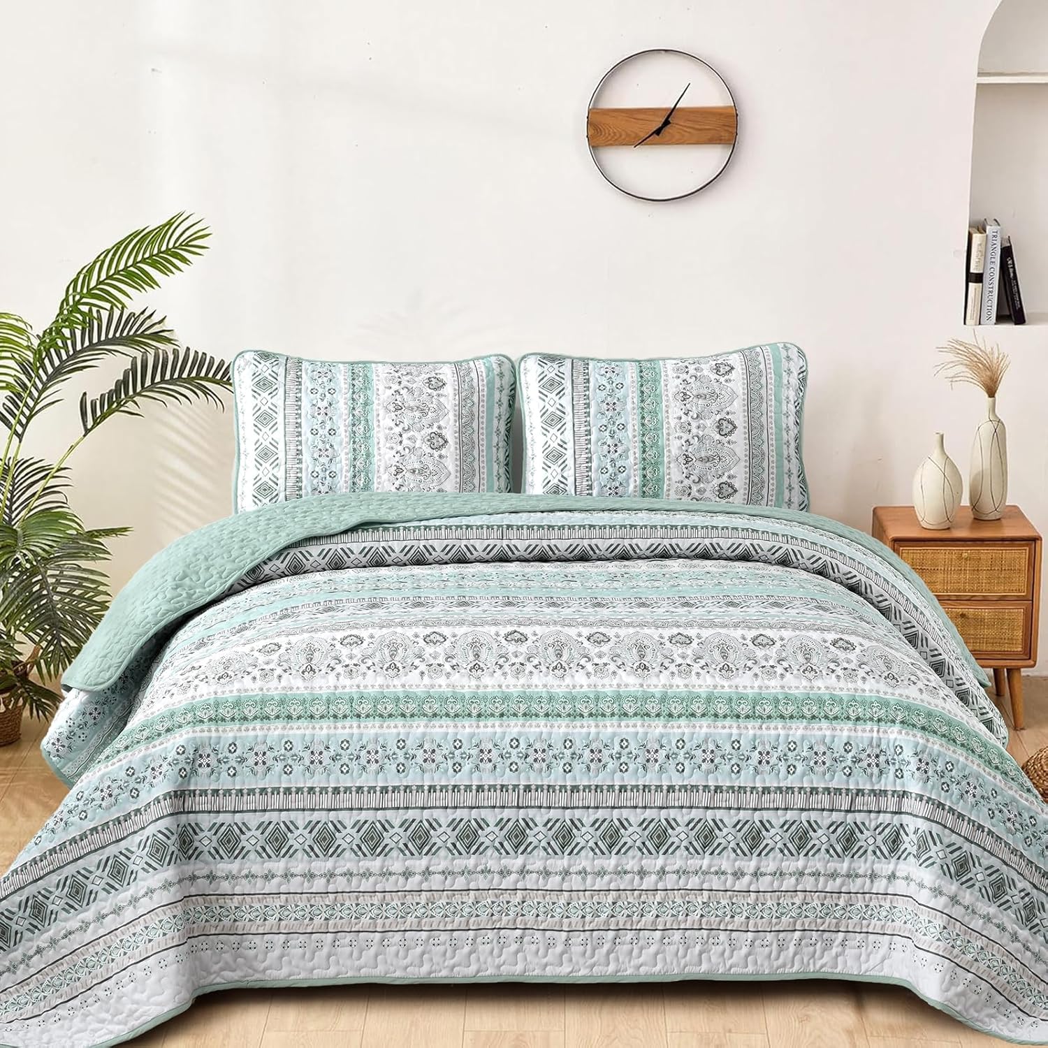 Goodidea Boho Quilt Set Queen Size 3 Piece 1