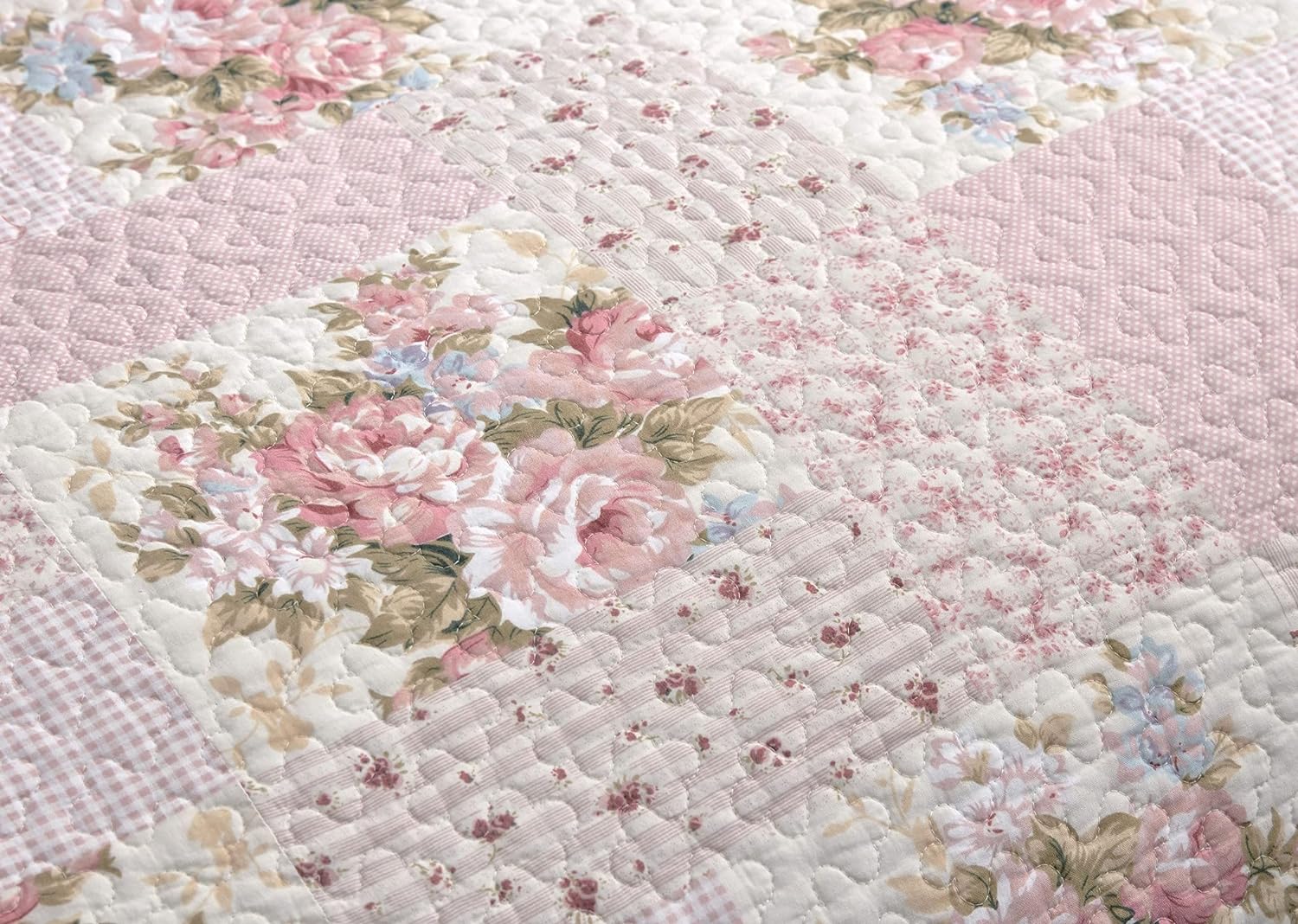 Chezmoi Collection Rosy 3-Piece Patchwork Quilt Set 1