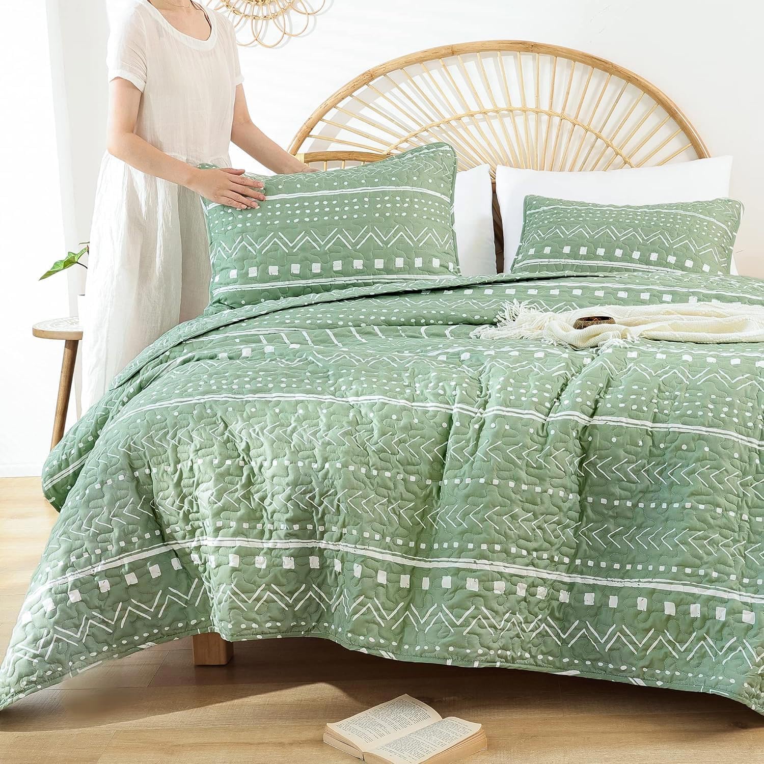 JANZAA Boho King Quilt Set 3PCS Sage Green