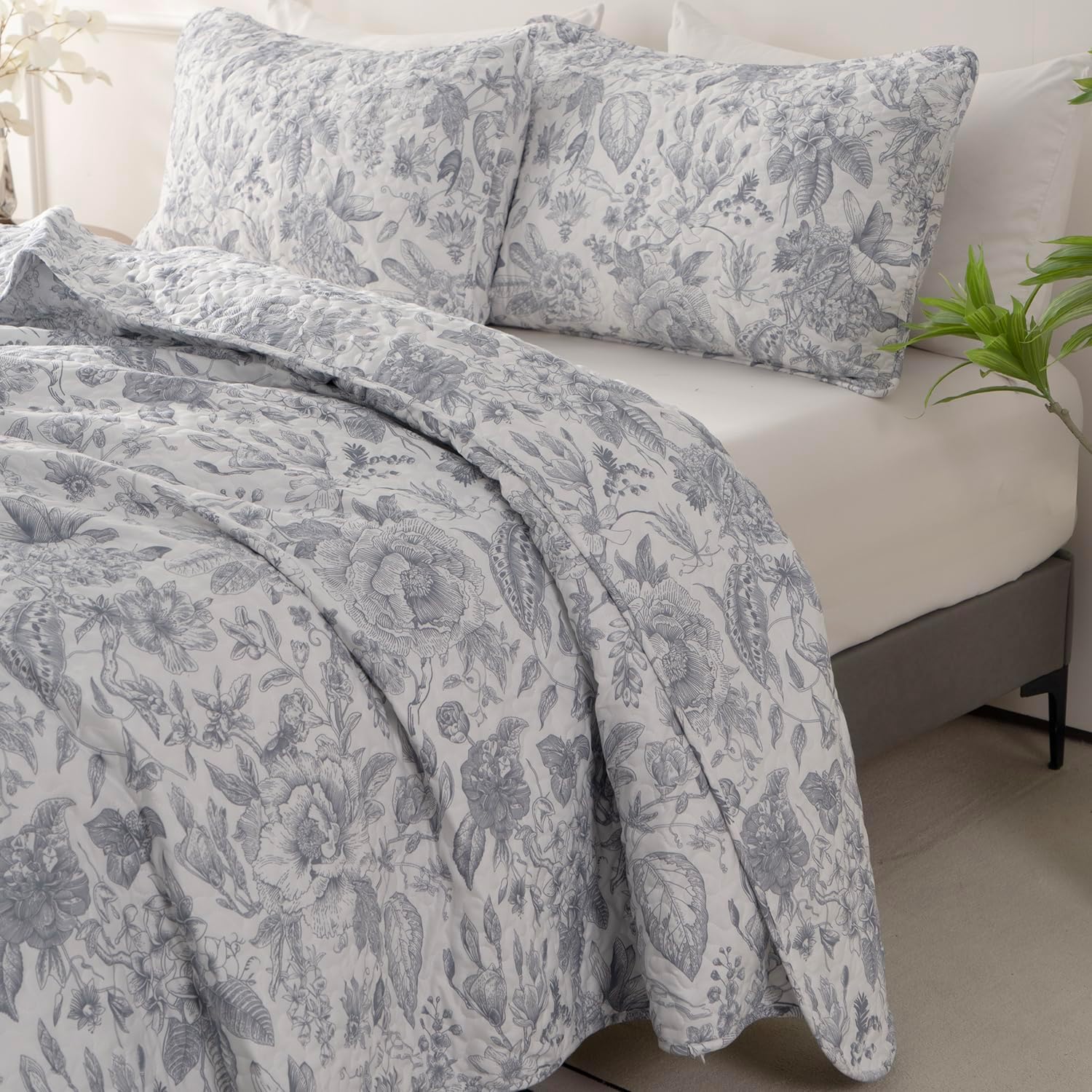 BUPIRD Queen Quilt Set Floral 3 Pieces 1