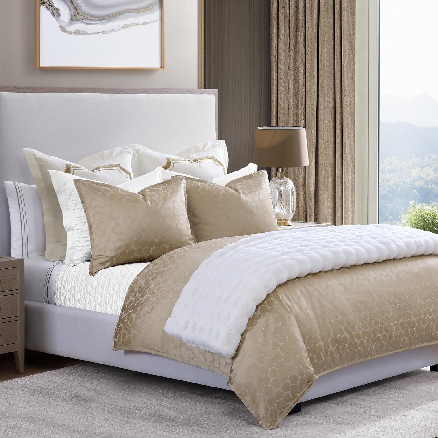 HiEnd Accents Honeycomb 3 Piece King Comforter Set 1