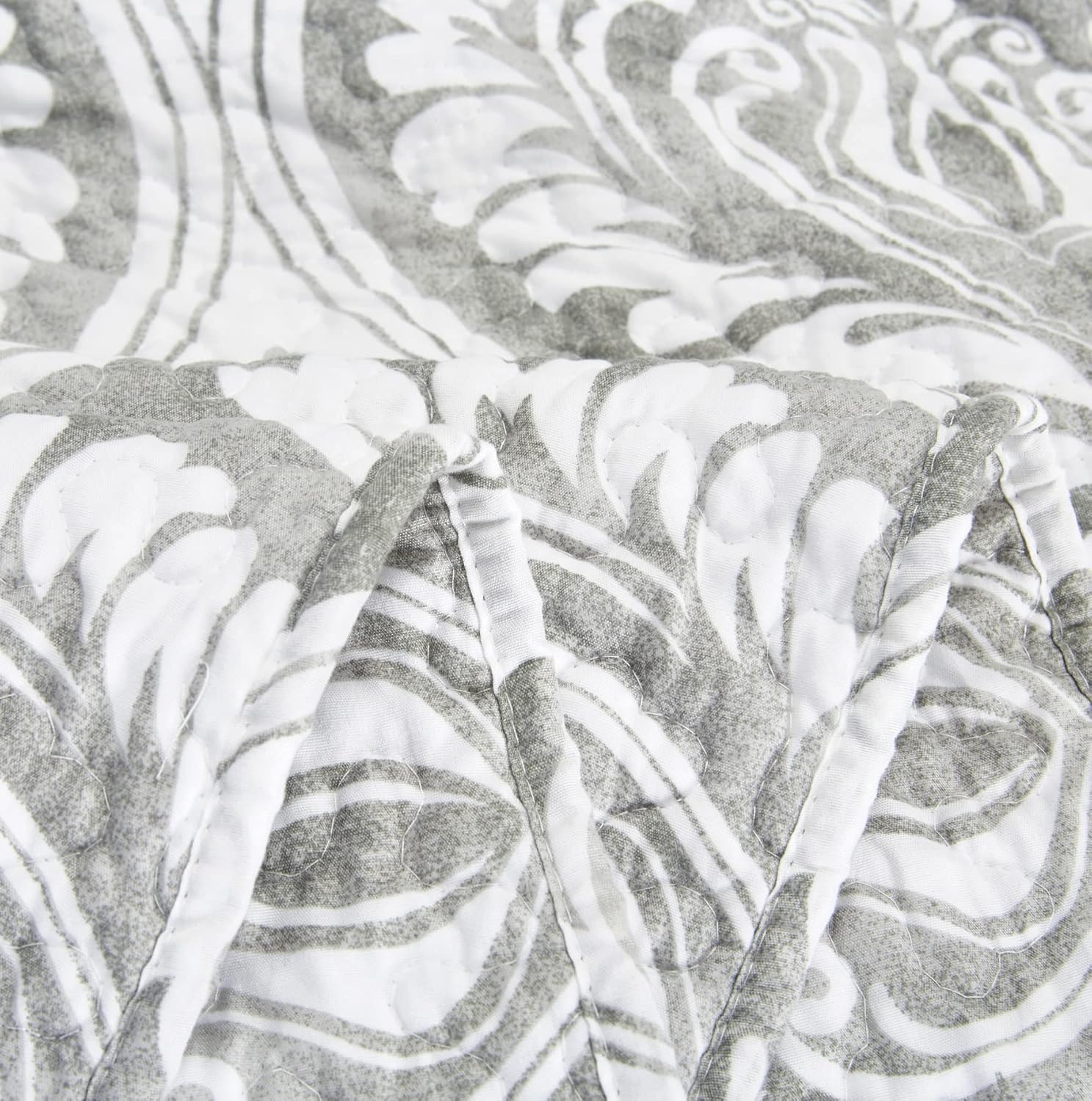 Tache Gray White Ogee Damask Quilt Set - 3 Piece California King