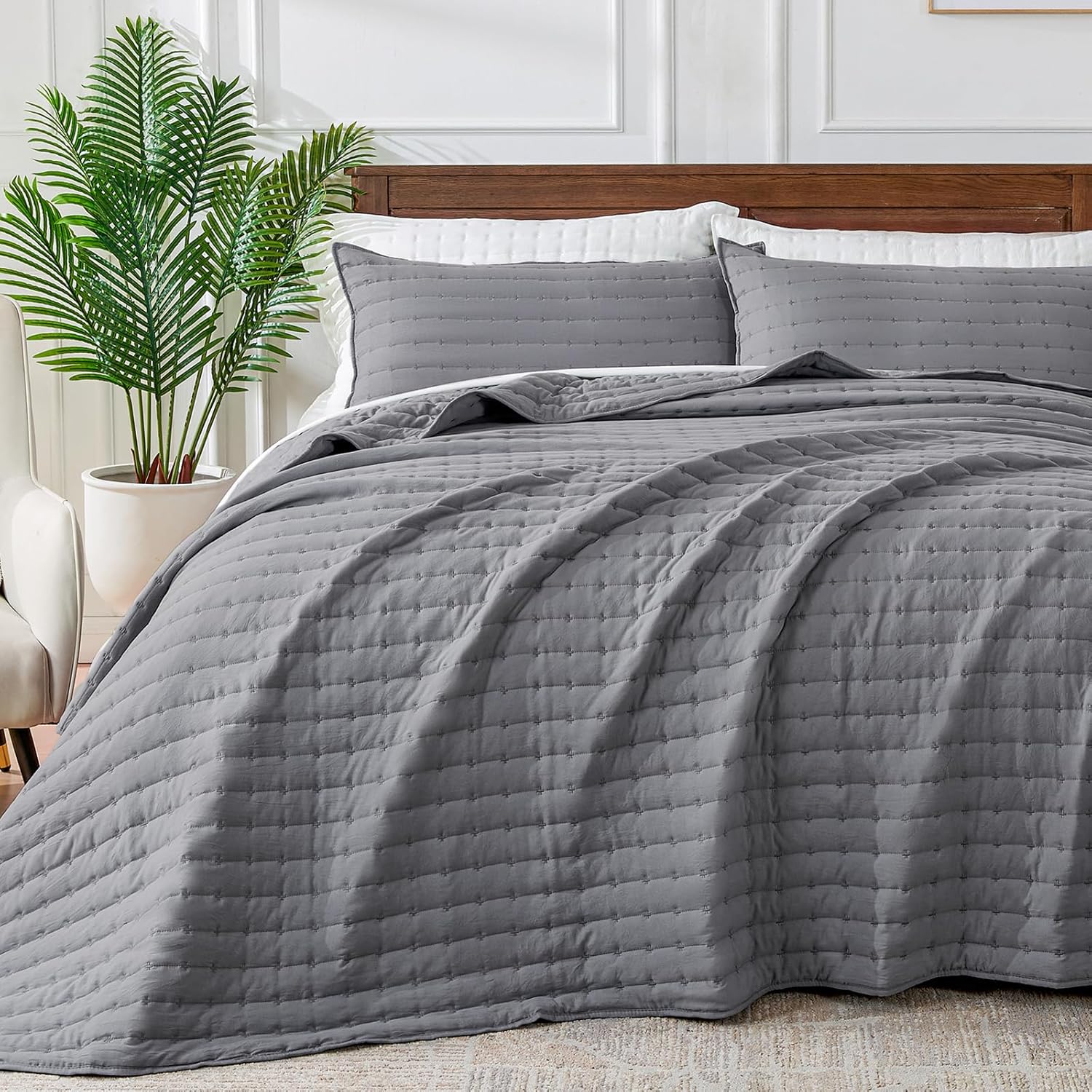Suchbed Grey California King Quilt Set