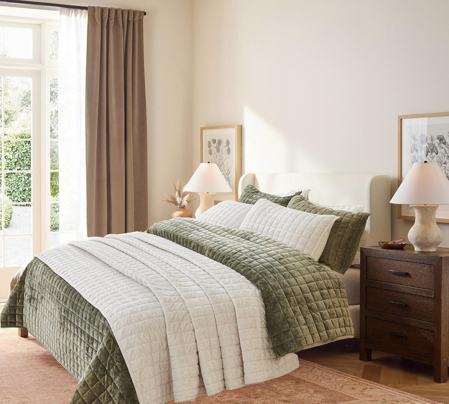 Velvet Quilt Oversized King Size 120x128 Cream White