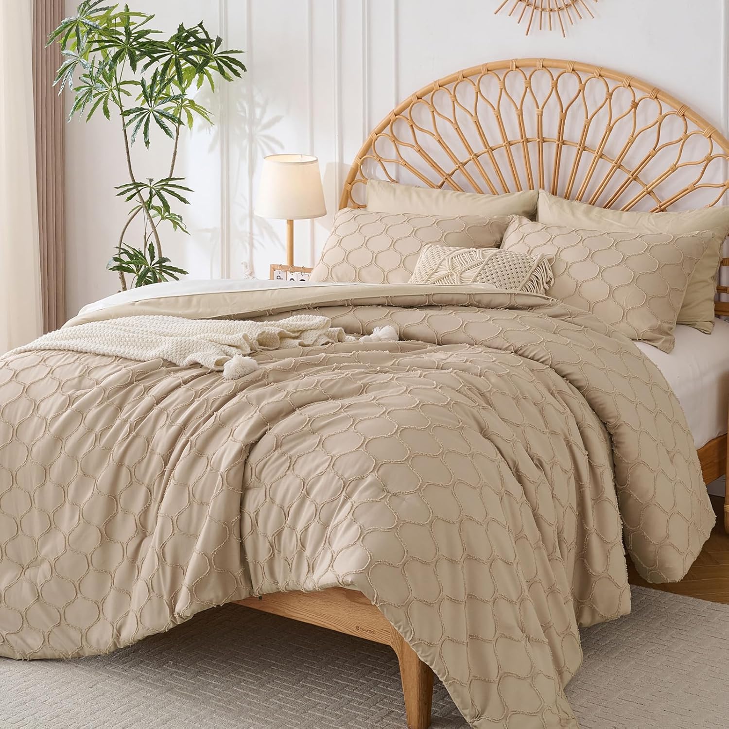 KAKKI Queen Beige Comforter Set - 3 Piece Boho Bedding