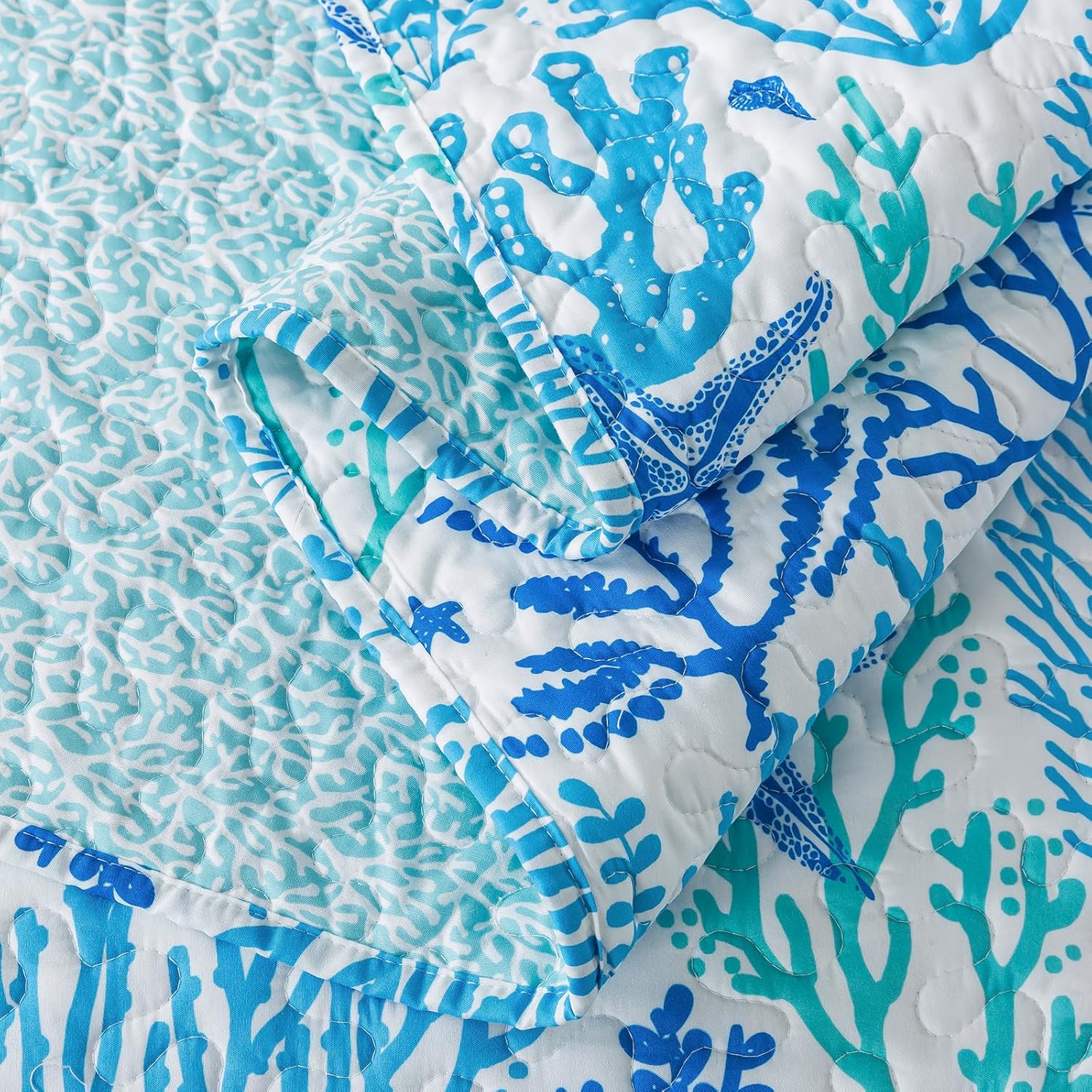 Travan Beach Quilt King Size Ultra Soft Fade Resistant Coastal Design
