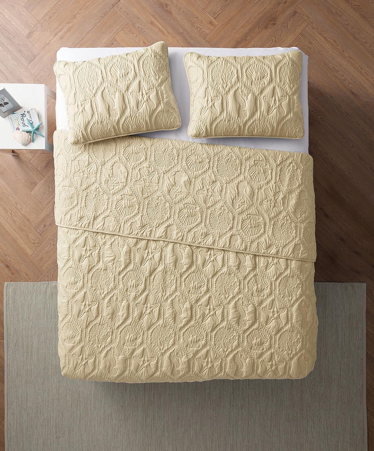VCNY Home Queen Quilt Set 3-Piece Coastal Bedding
