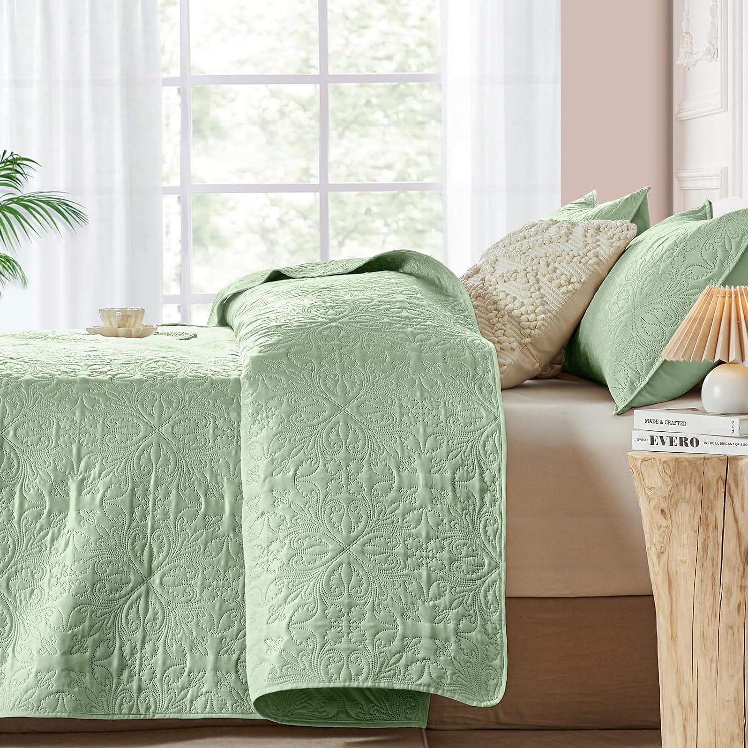 Akkialla Twin Quilt Bedding Set Light Green