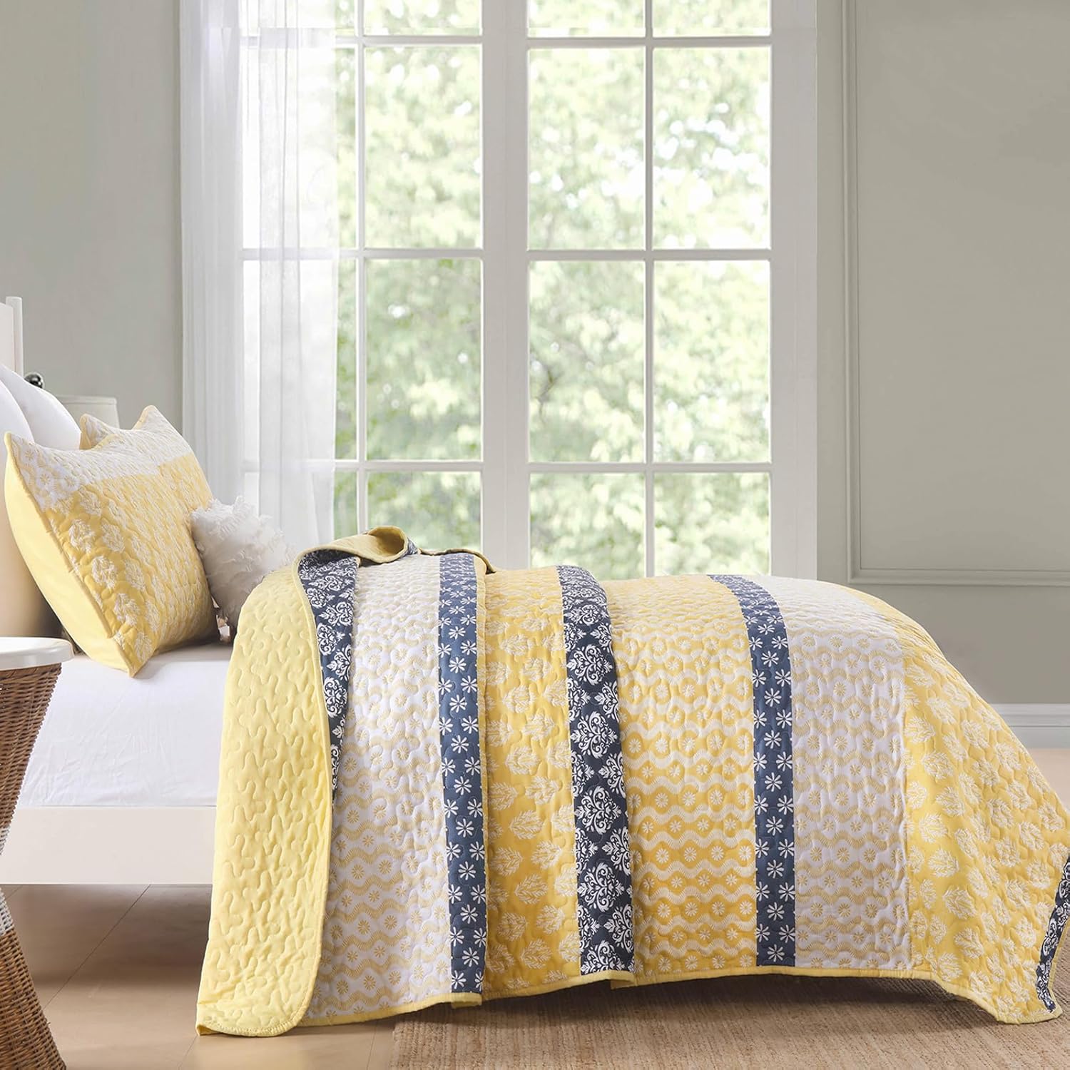Cottolester Boho King Size Quilt Set with 3 Pieces