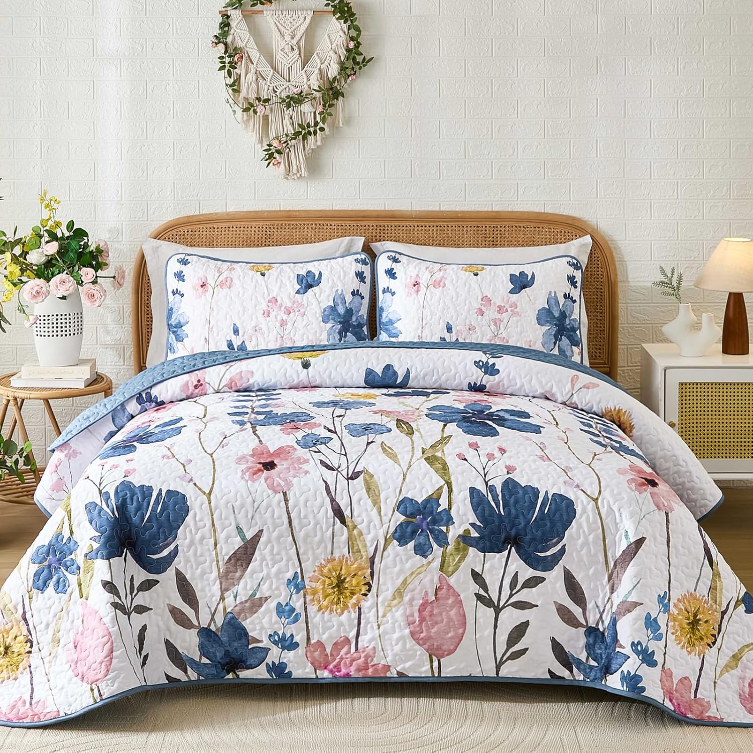 Anibedding Dark Blue Floral Quilt Set King