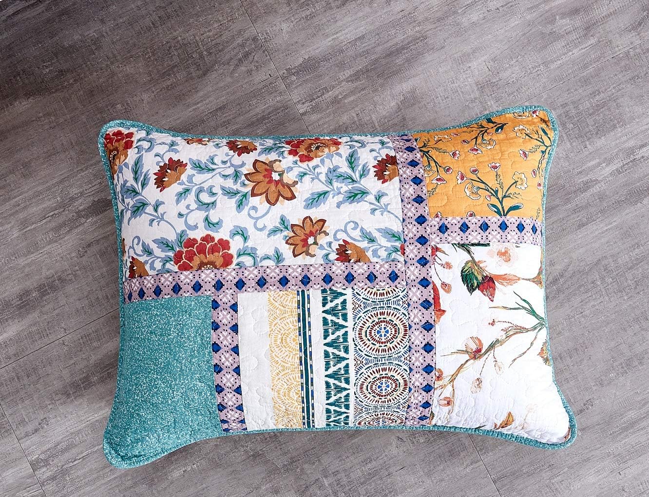 Tache California King Quilt Set with Patchwork Design