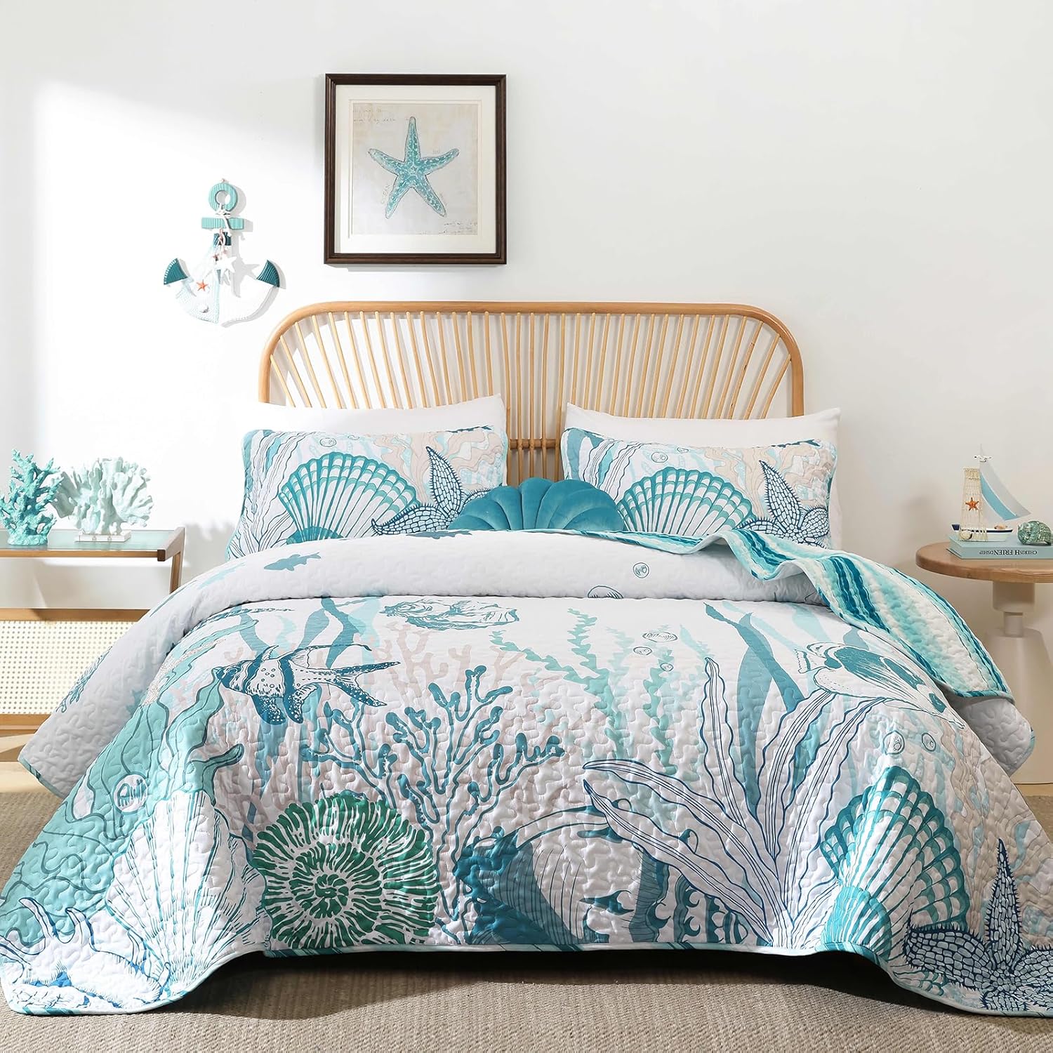 Coastal Quilts King Size 3 Piece Bedding Set