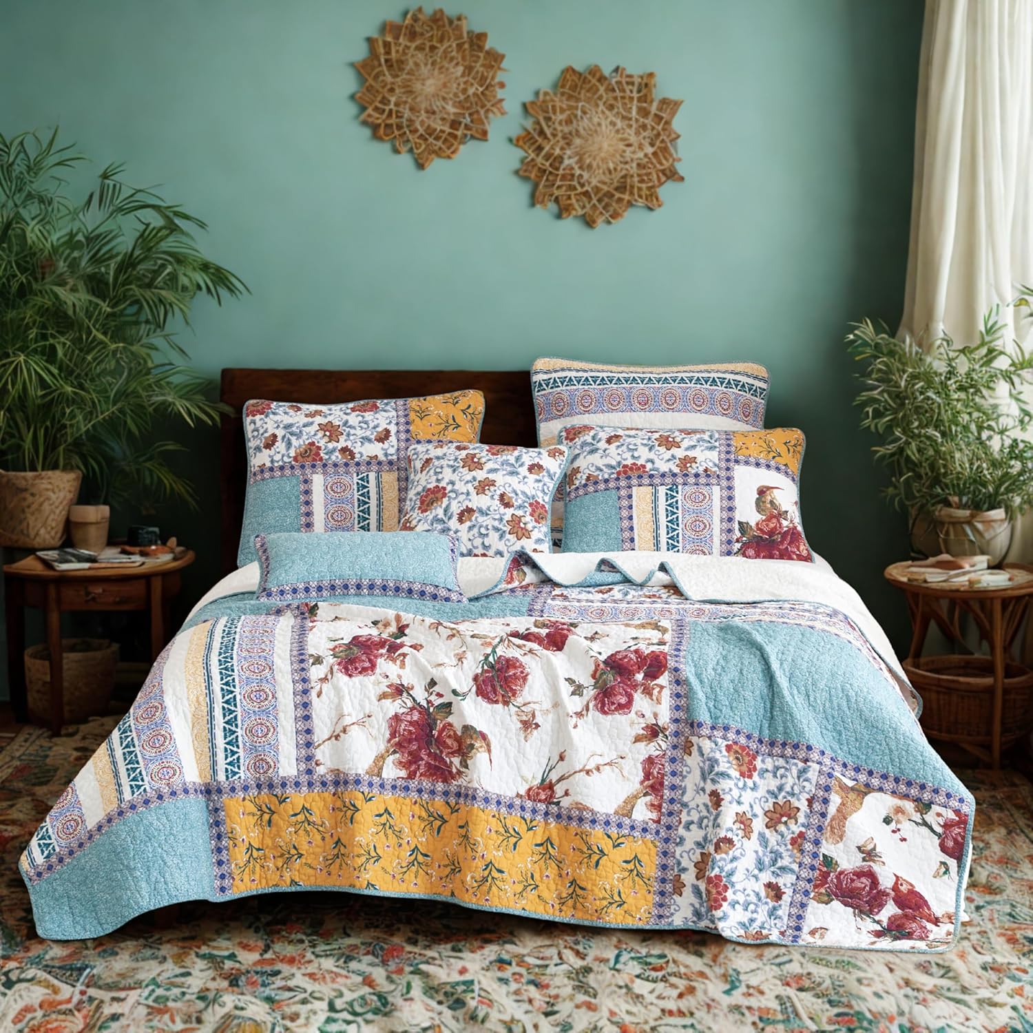 Tache California King Quilt Set with Patchwork Design
