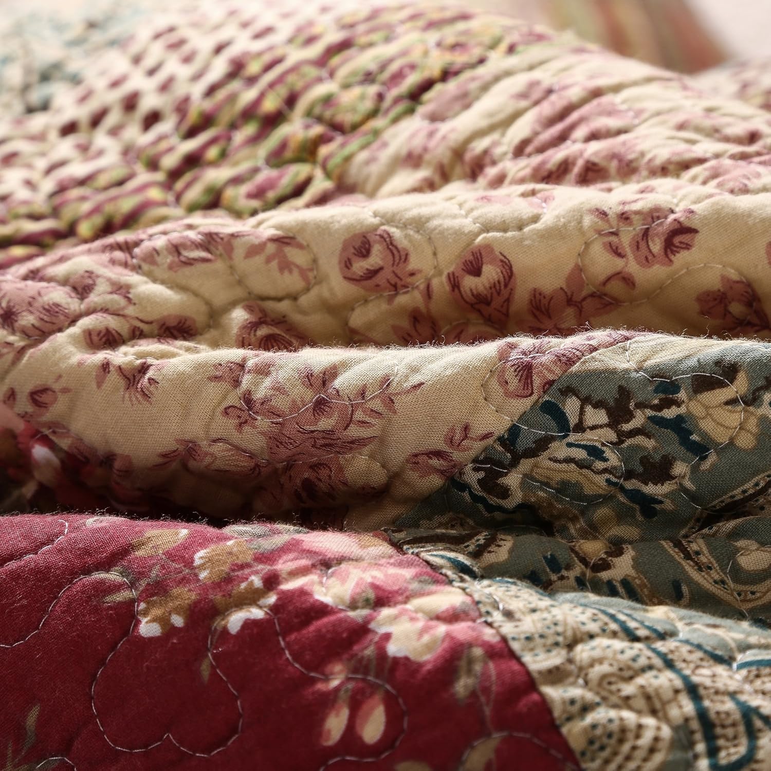 Tache Cotton Patchwork Country Farm Quilt Set Queen