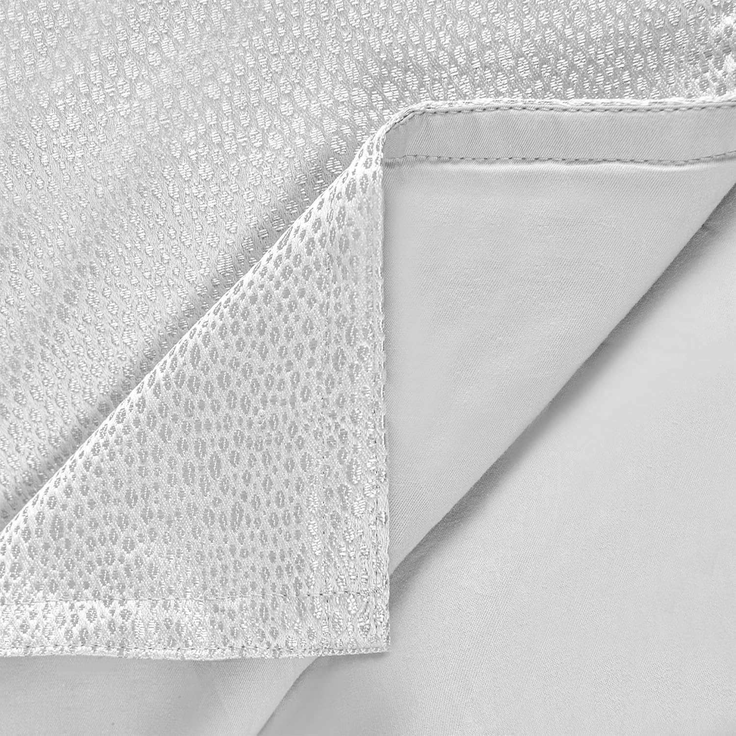 HiEnd Accents Modern Bubble 3 Piece Comforter Set