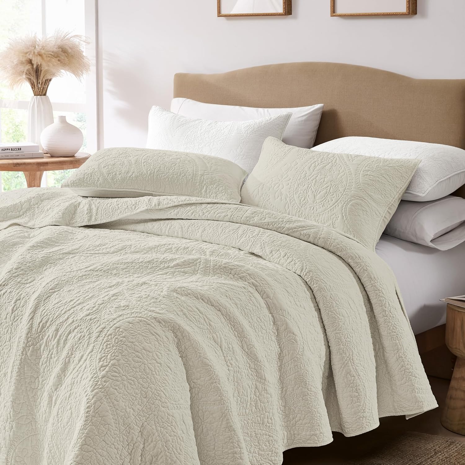 Palassio Beige Paisley Cotton Quilt Set King Size