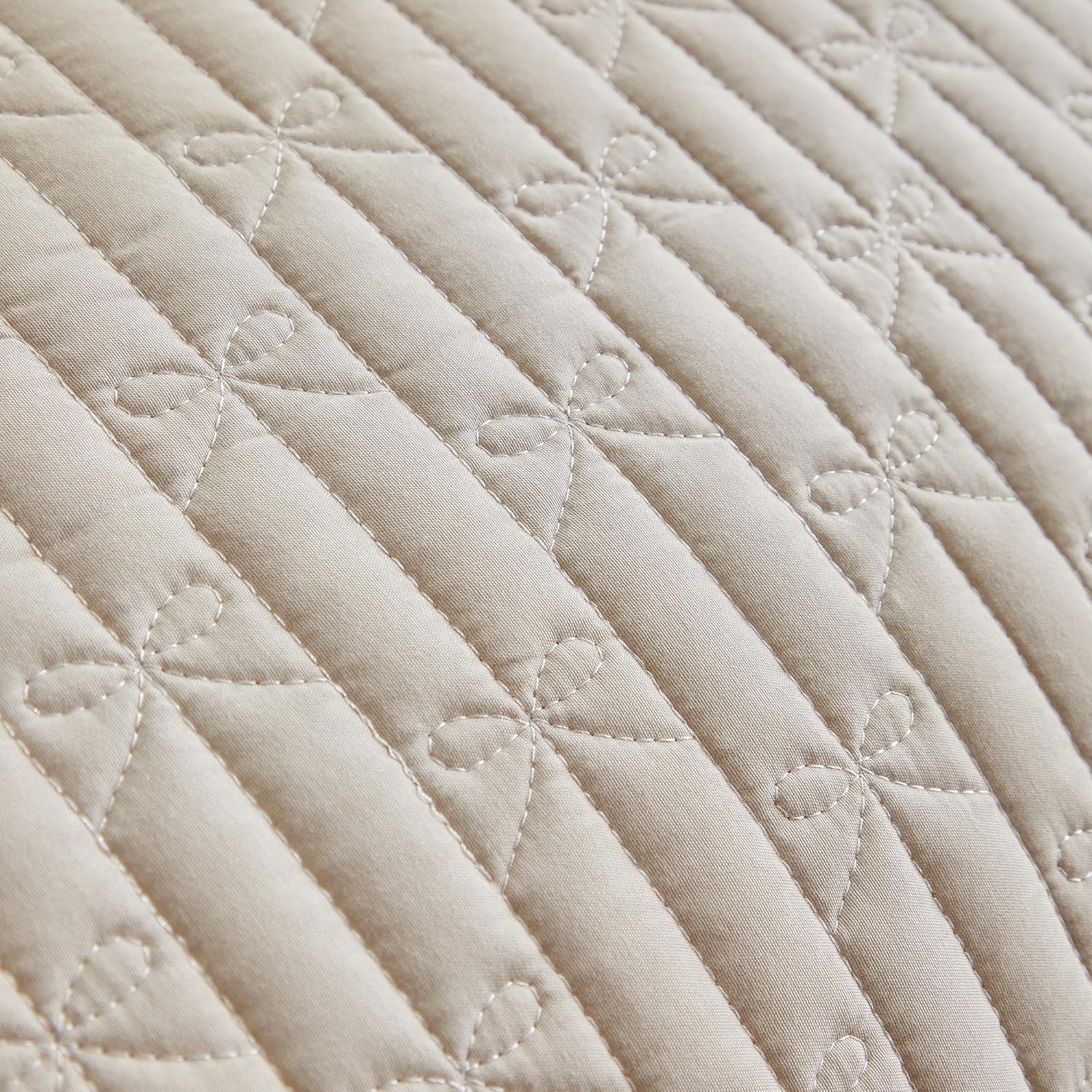 Ruffled Quilt Bedding Set California King 3PC Shabby Chic
