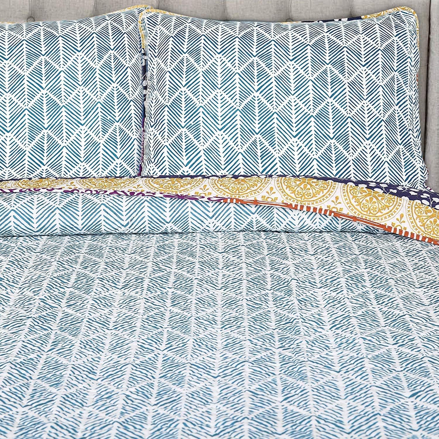 Lush Decor Bohemian Stripe Reversible Quilt Set 3 Piece