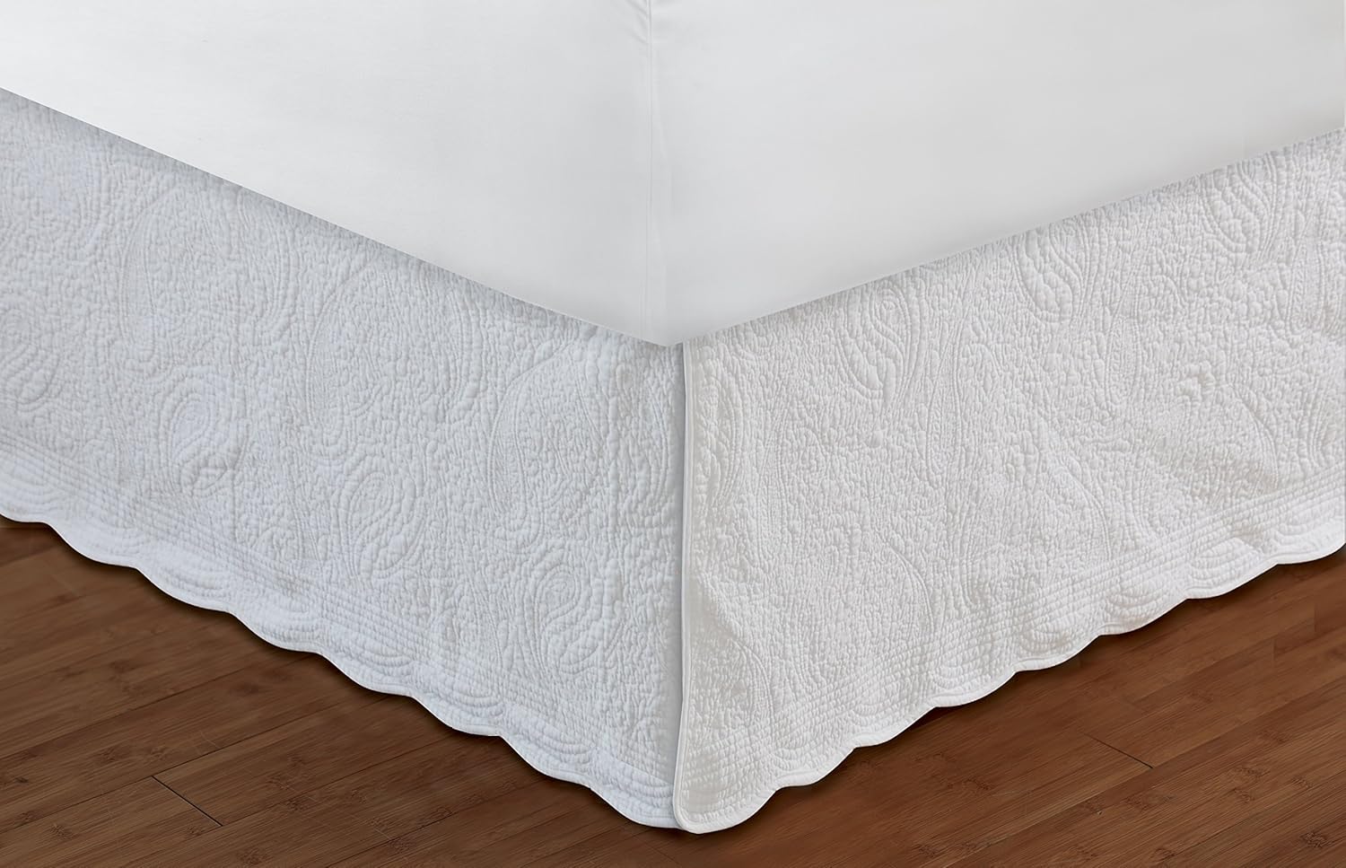 Greenland Home Paisley Quilted Bed Skirt Full White
