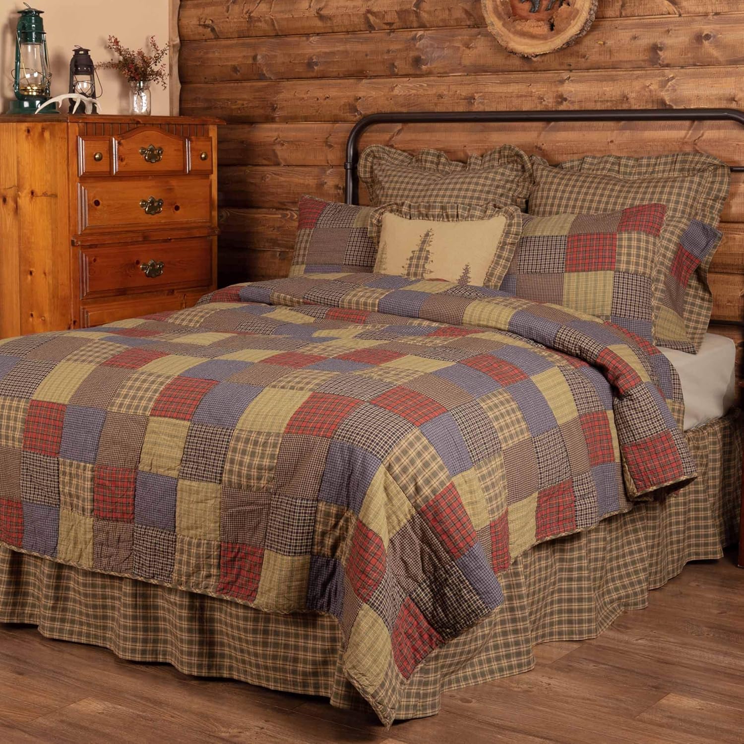VHC Brands Cedar Ridge Quilt Set 3 Piece