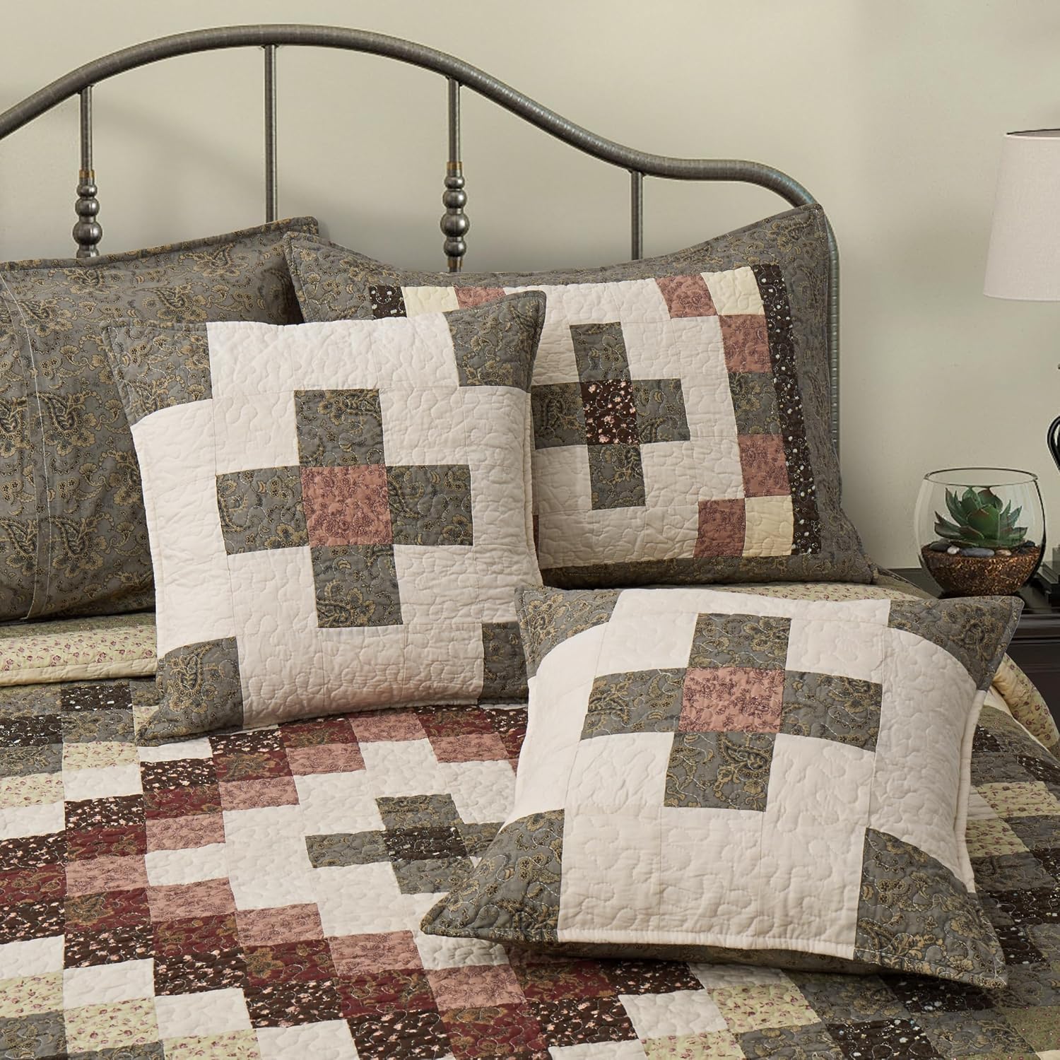NELIFDER 5-Piece California King Quilt Set 118x102 Handmade Farmhouse Plaid Bedspread