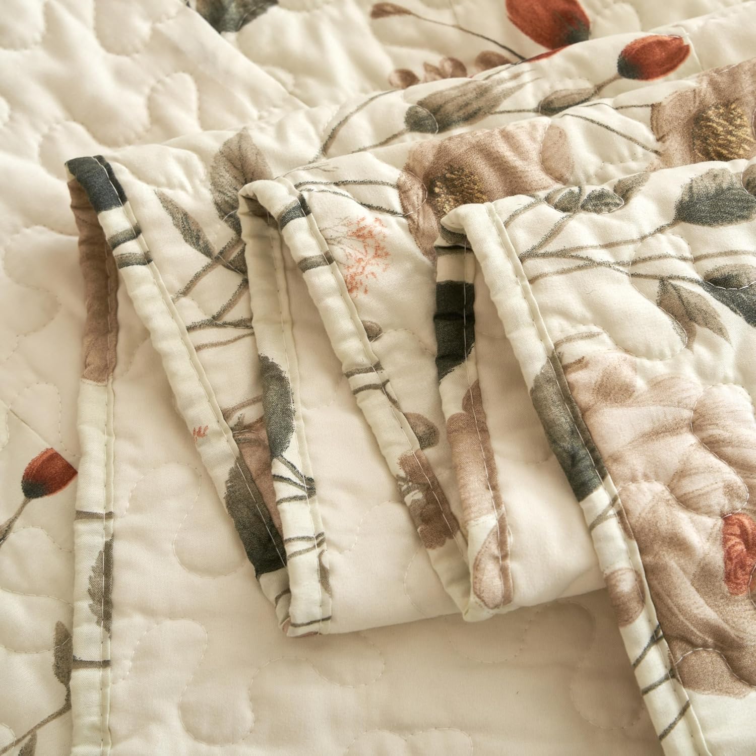 DaDalogy Enchanted Meadow Quilt Set - California King 1