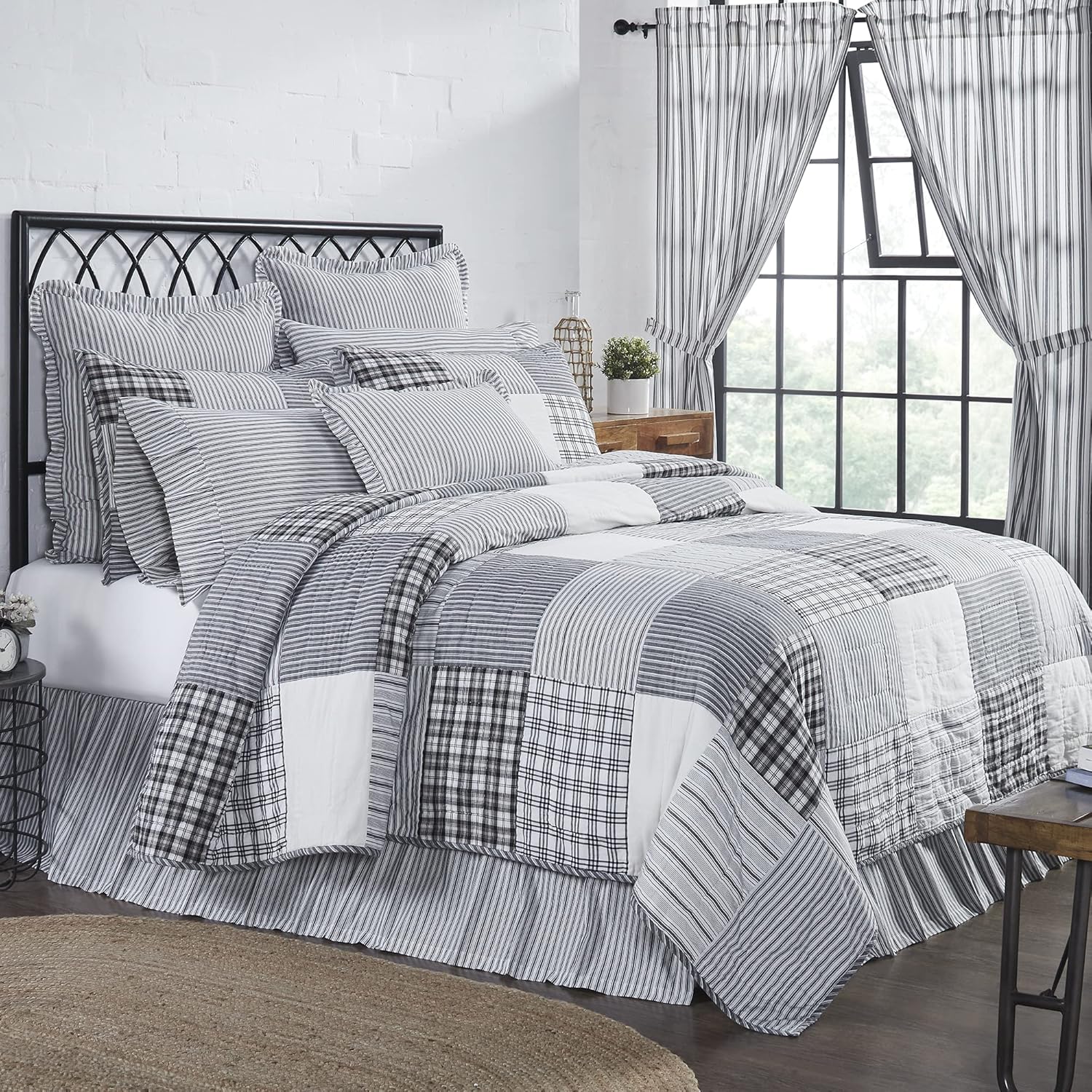 VHC Brands Sawyer Mill Black Quilt Set 3 Piece