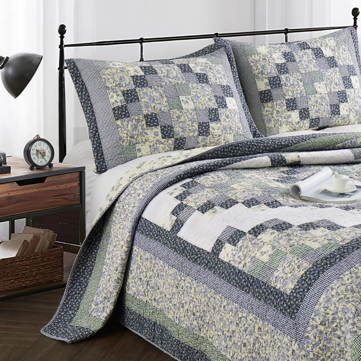 Patchwork Quilt Set - Cal King 100 Cotton Reversible Comforter
