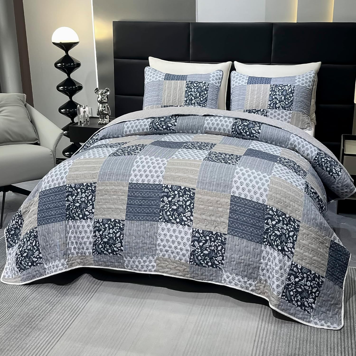 VIVILINEN Queen Size Reversible Quilt Set