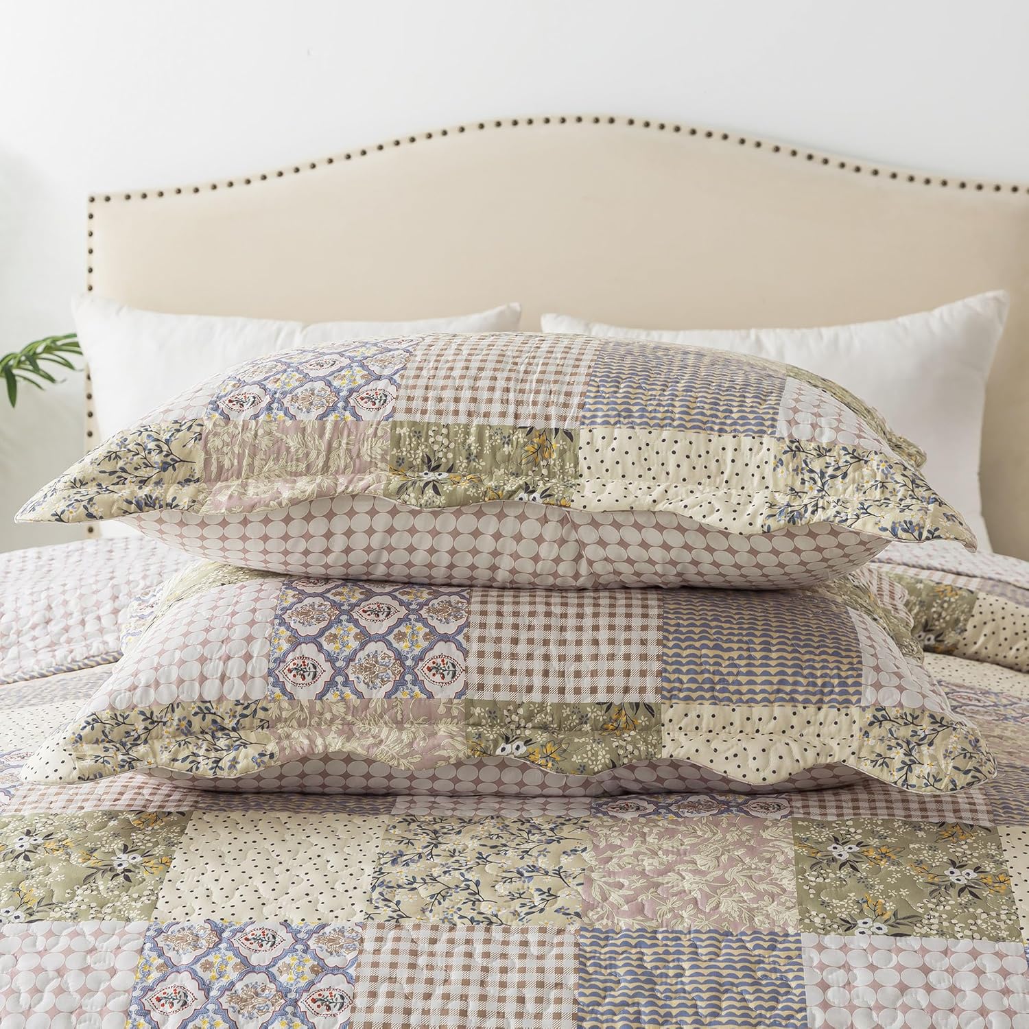 HoneiLife Queen Quilt Bedding Set - Rustic Patchwork 3-Piece 90x96