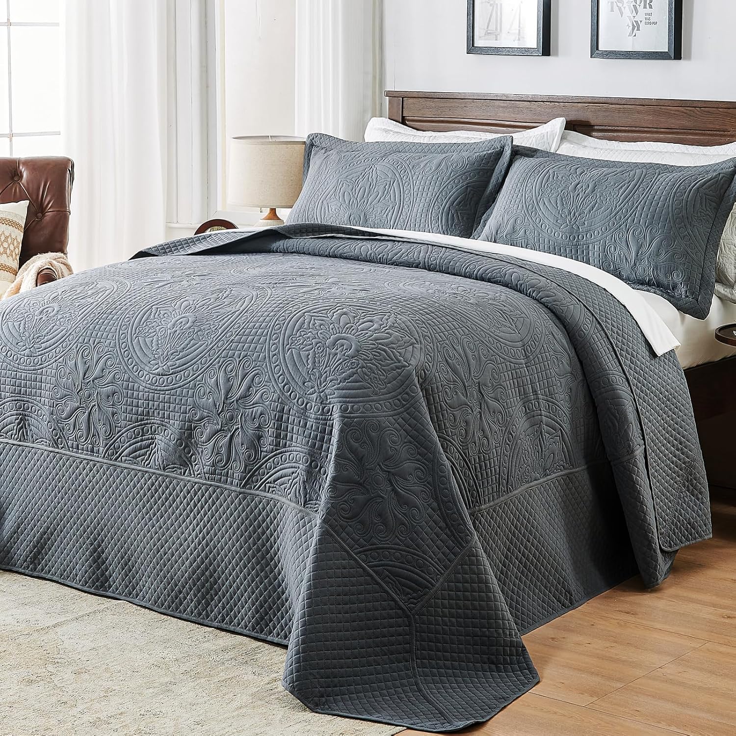 Qucover King Size Bedspread 3-Piece Set Dark Grey Persian Pattern