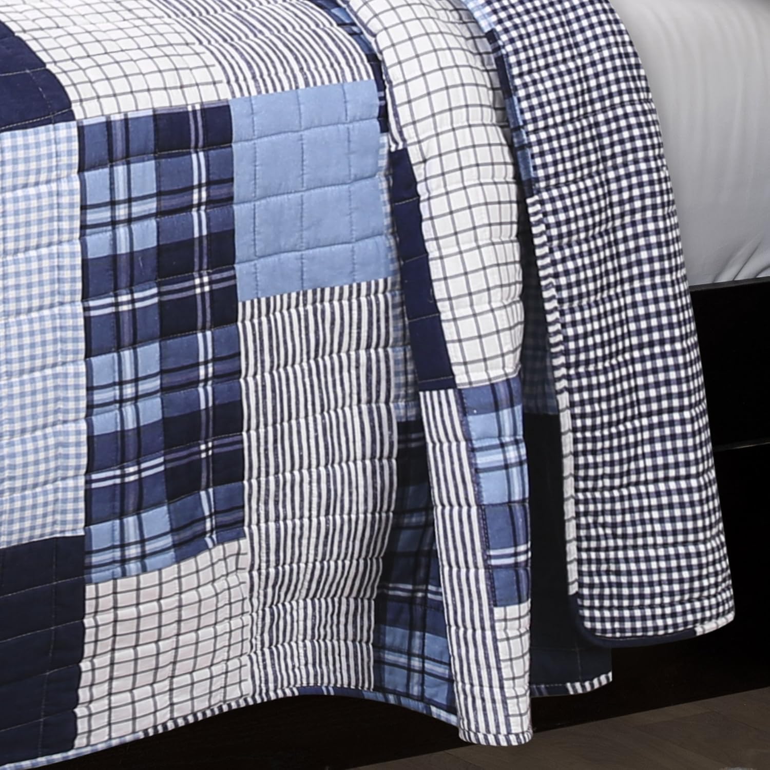 Lush Decor Navy Greenville 3 Piece Quilt Set