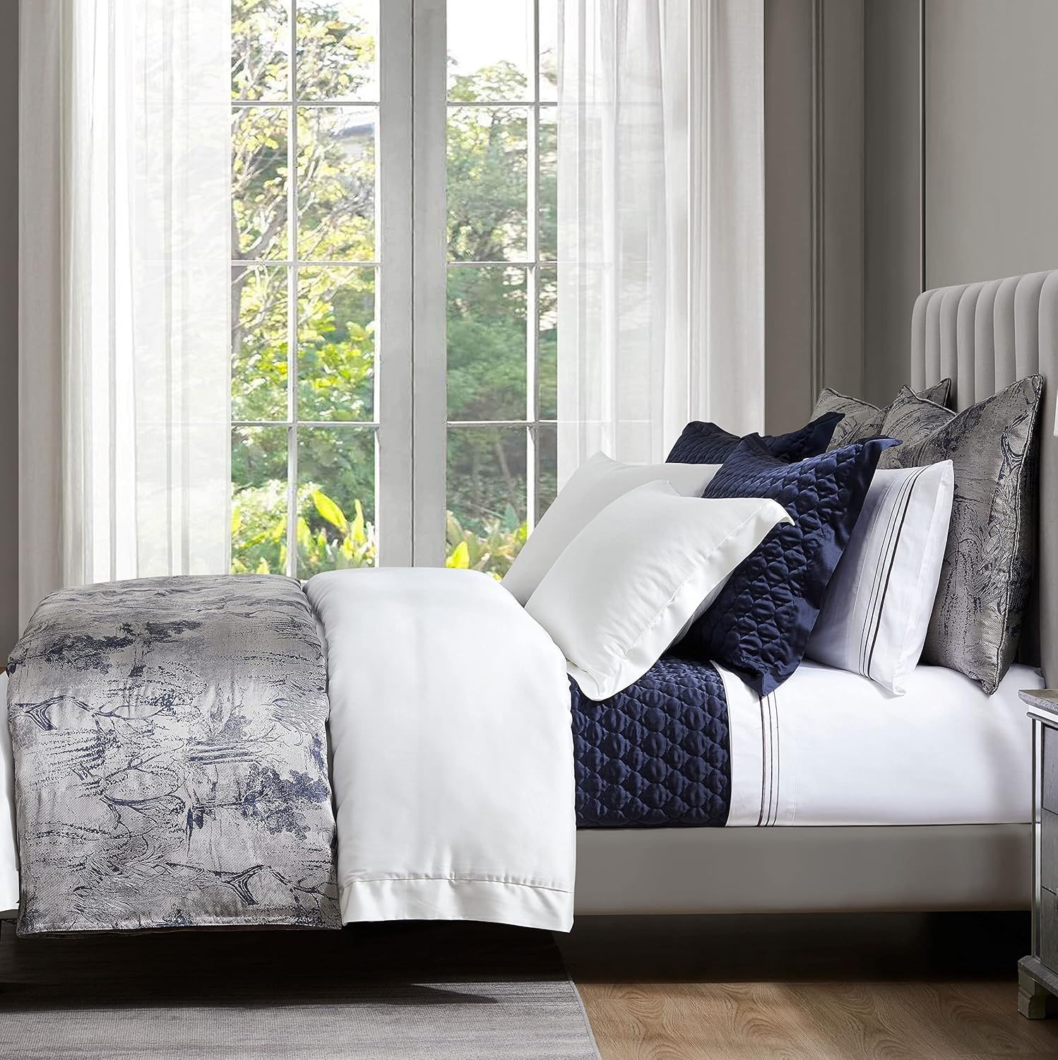 HiEnd Accents Pastoral Jacquard 3 Piece Comforter Set