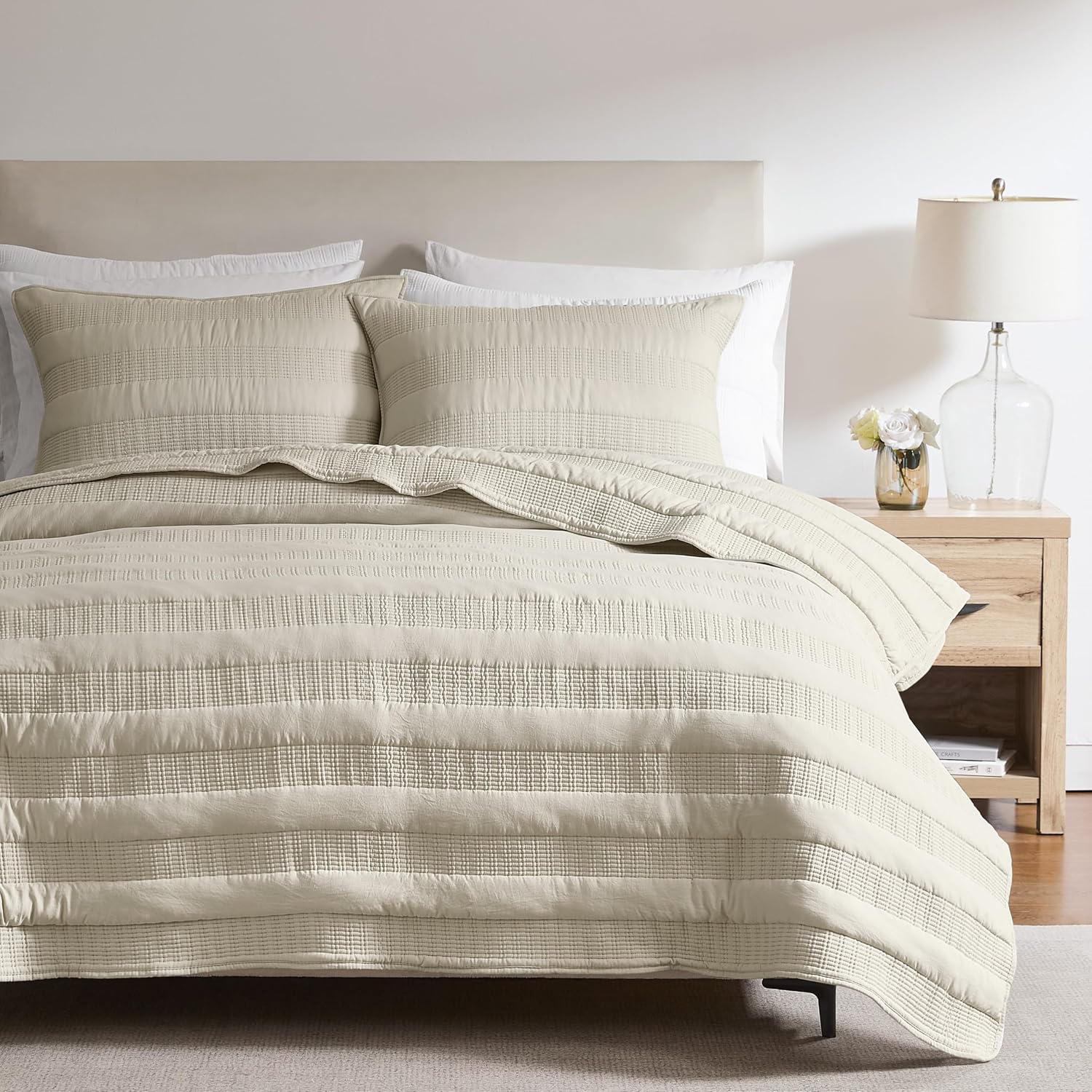 HomeSerene Beige Striped Cal King Quilt Set 1