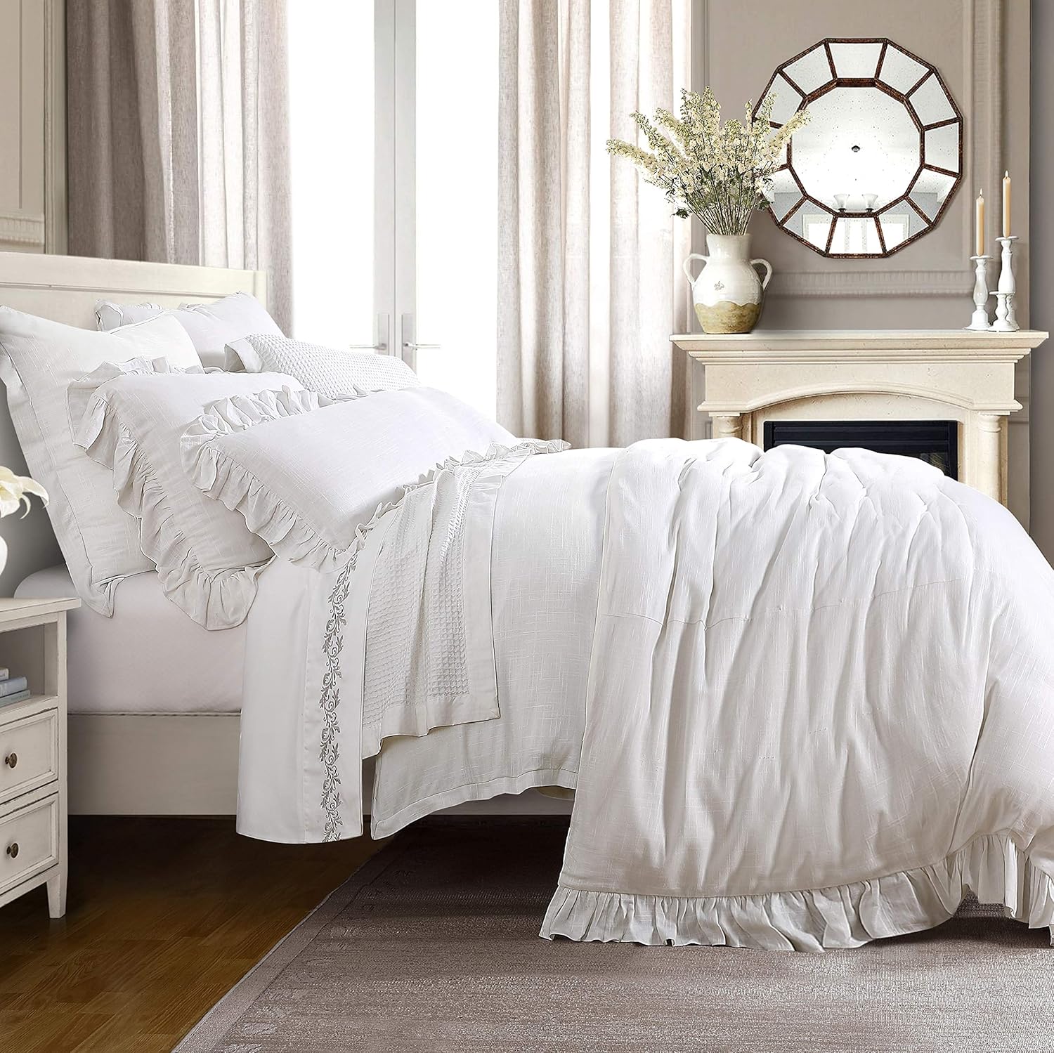 HiEnd Accents Lily Washed Linen Comforter Set 1