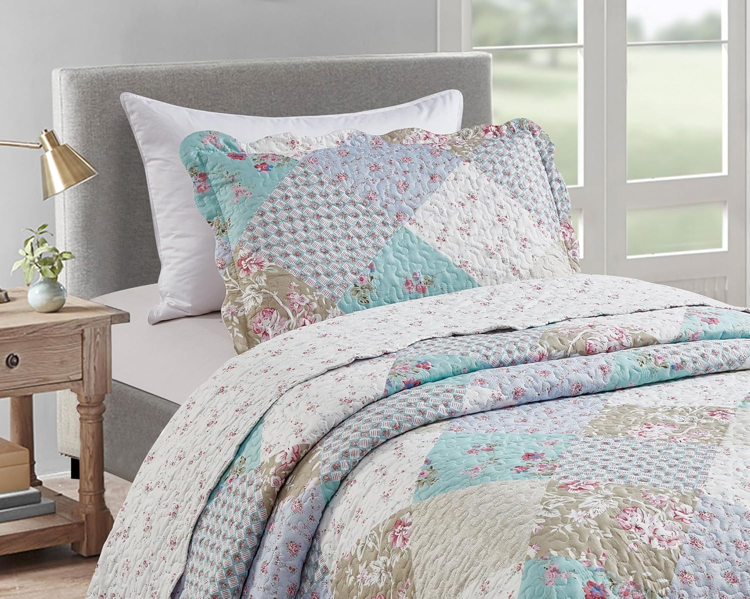 Brilliant Sunshine Blue Green Rose Quilt Set Twin