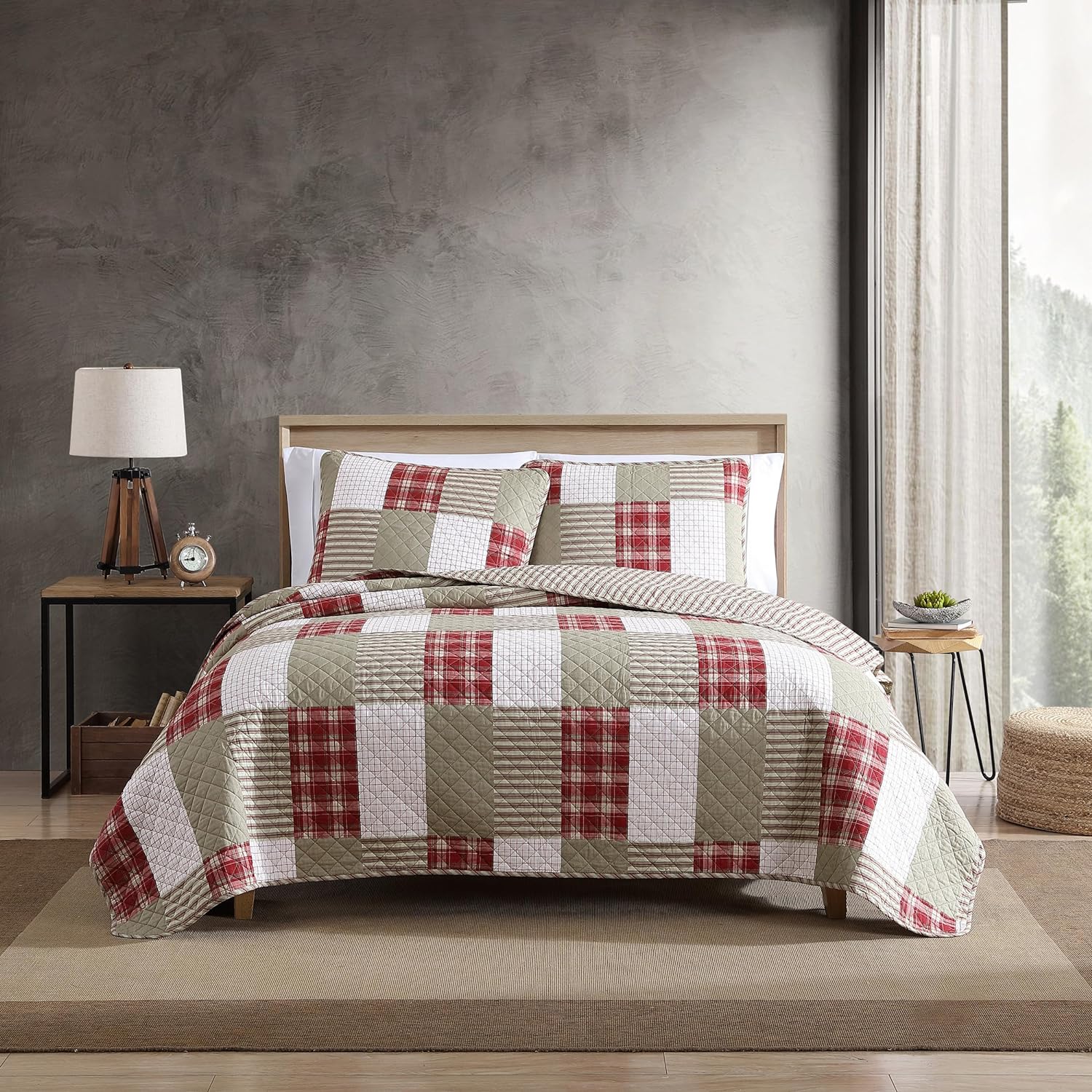 Eddie Bauer Queen Quilt Set in Camano Island Red