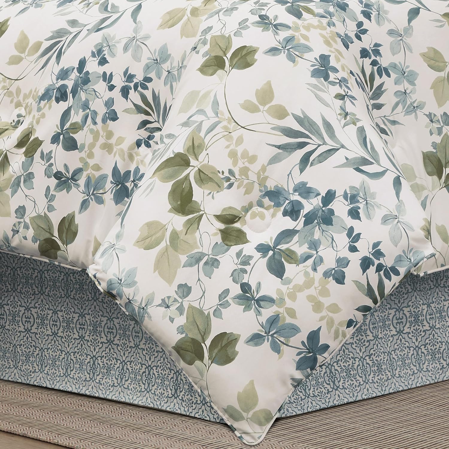 Royal Court Evergreen Blue Comforter Set