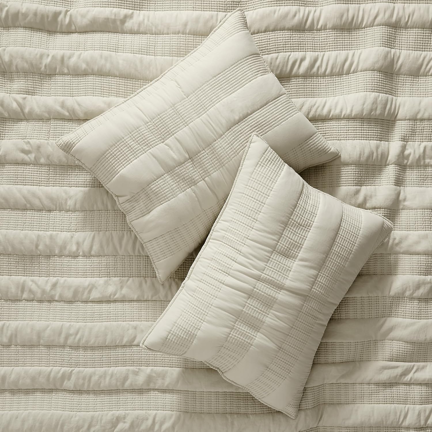 HomeSerene Beige Striped Cal King Quilt Set 1