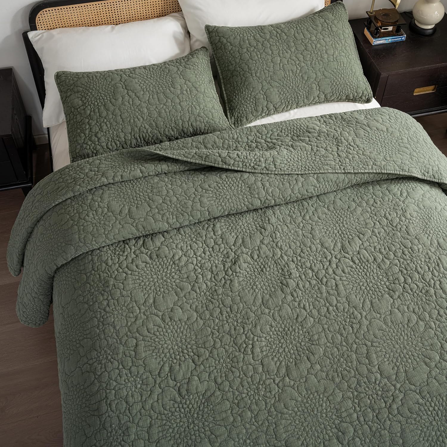Texture Looms Cotton Quilt Set Queen Size Olive