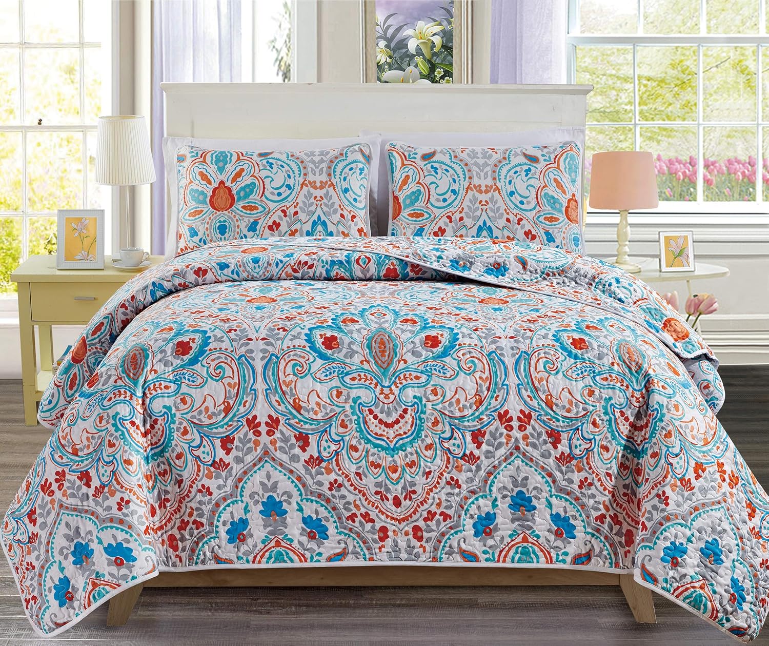 Masterplay Cal King Quilt Set 3-Piece Floral Design