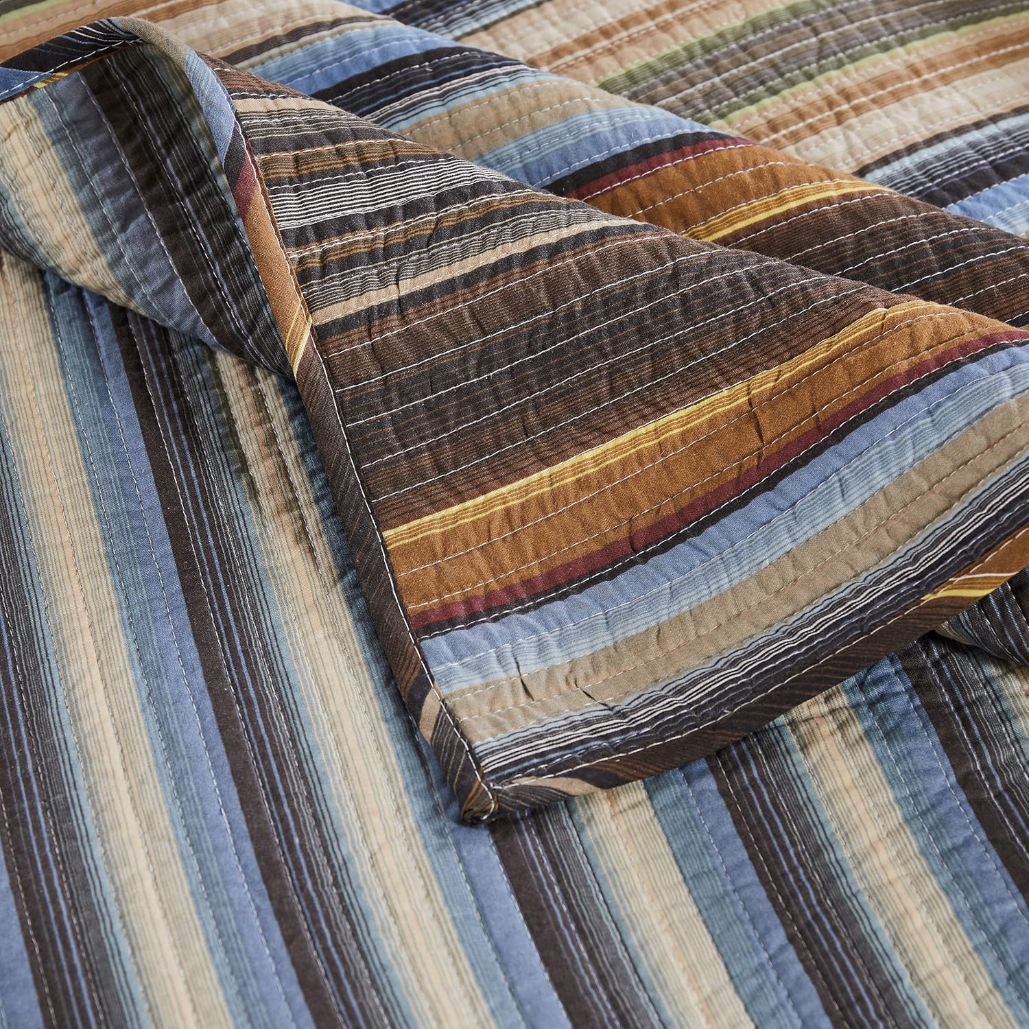 Greenland Home Barefoot Bungalow Durango Quilt Set FullQueen Natural 3-Piece