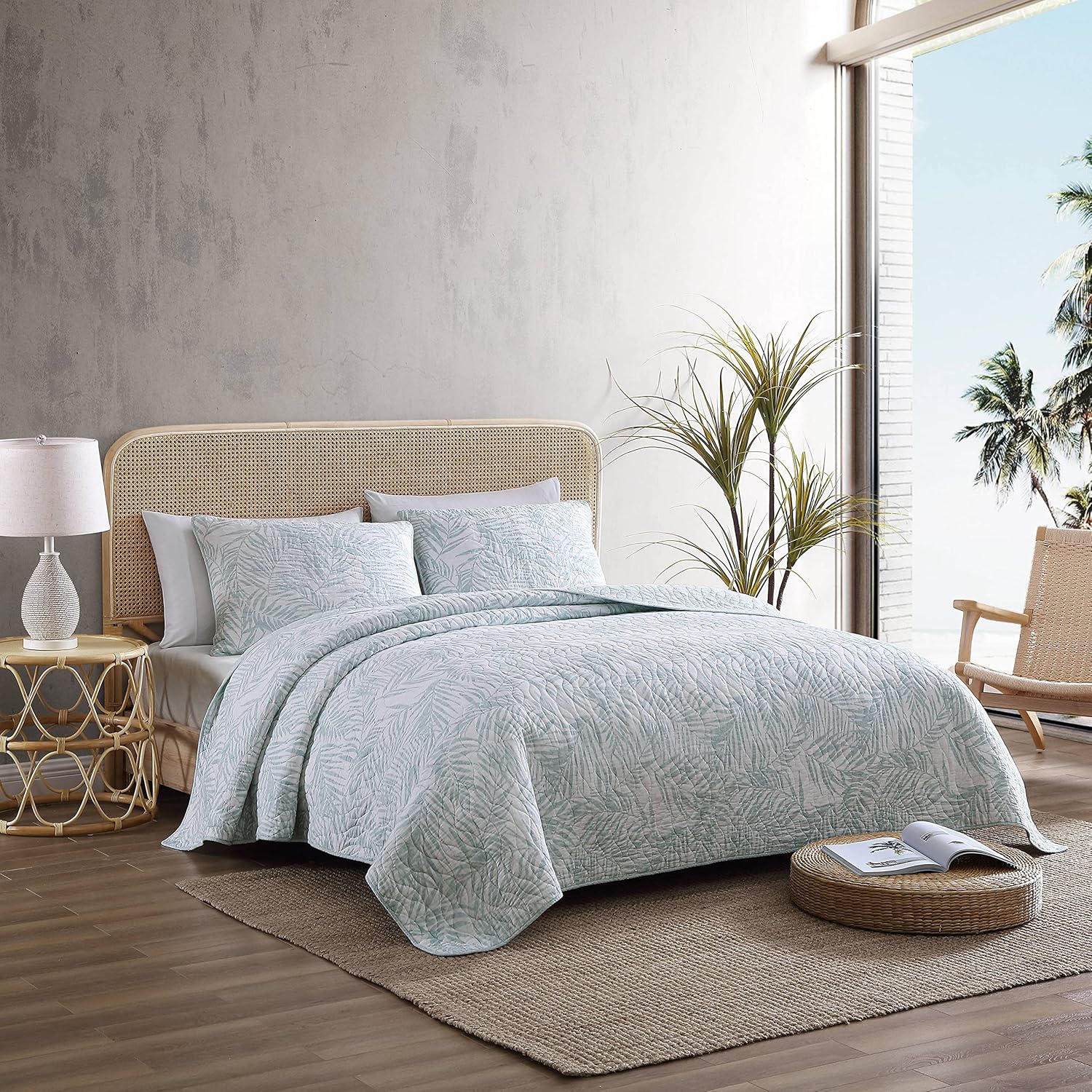 Tommy Bahama Twin Quilt Set with Matching Shams