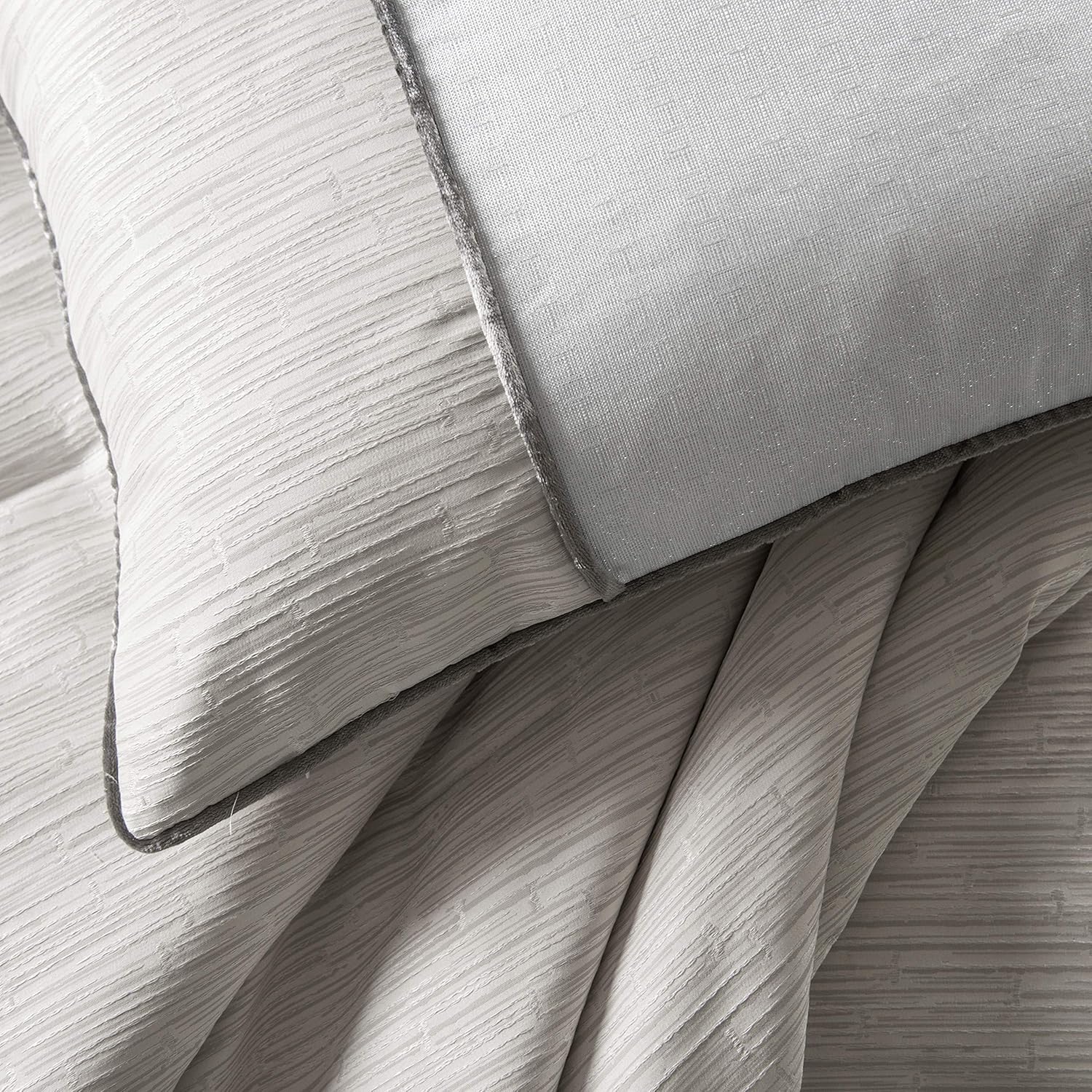 HiEnd Accents Celeste 4 Piece Super King Comforter Set 1