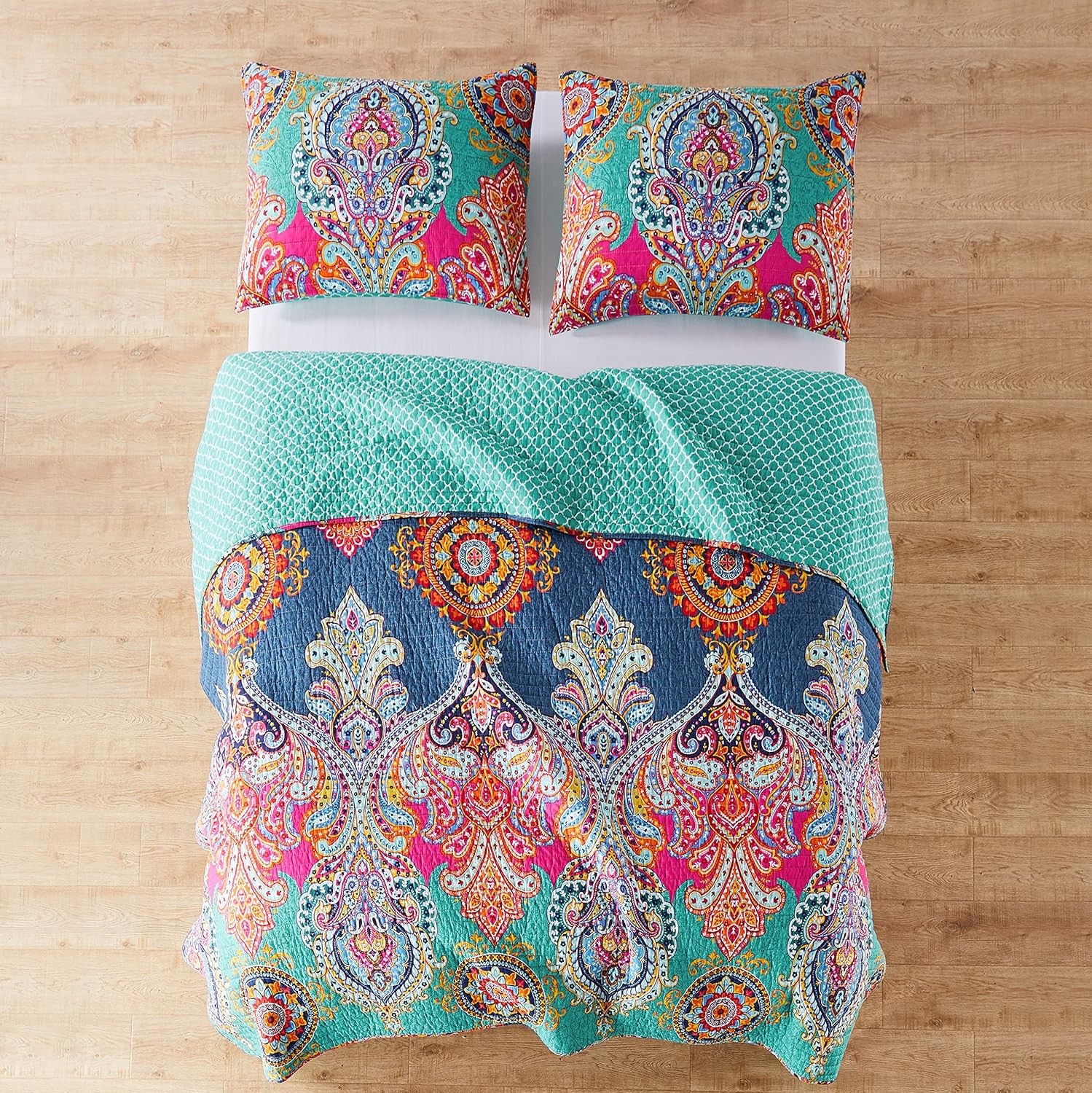 Levtex Home Fantasia Quilt Set - King Size